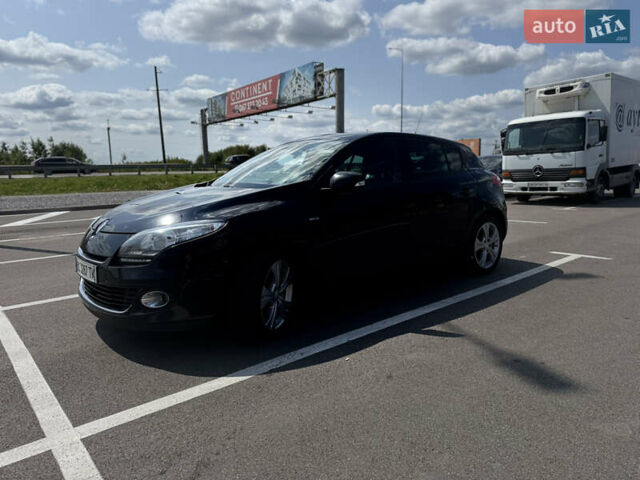 Черный Рено Меган, объемом двигателя 1.5 л и пробегом 286 тыс. км за 7700 $, фото 1 на Automoto.ua