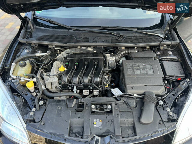 Черный Рено Меган, объемом двигателя 1.6 л и пробегом 210 тыс. км за 7600 $, фото 22 на Automoto.ua