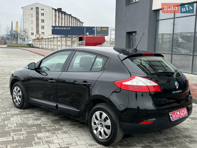 Черный Рено Меган, объемом двигателя 1.6 л и пробегом 206 тыс. км за 7300 $, фото 8 на Automoto.ua