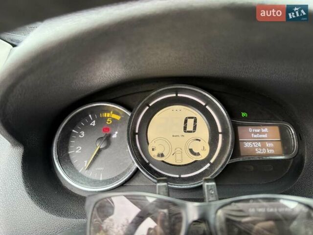 Чорний Рено Меган, об'ємом двигуна 1.9 л та пробігом 306 тис. км за 5800 $, фото 13 на Automoto.ua