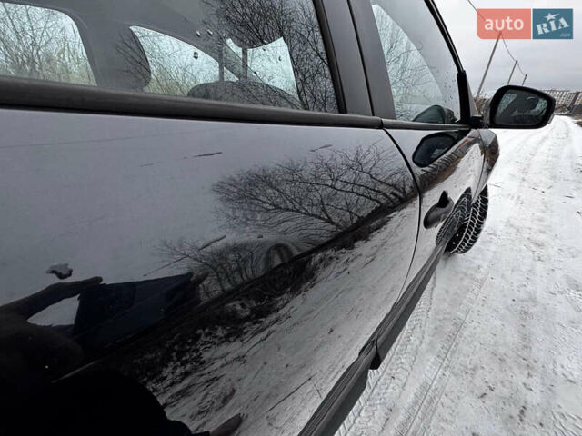 Чорний Рено Меган, об'ємом двигуна 1.6 л та пробігом 241 тис. км за 6000 $, фото 7 на Automoto.ua