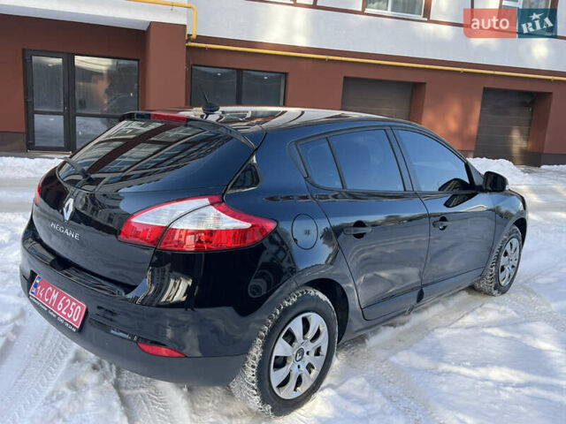 Черный Рено Меган, объемом двигателя 1.6 л и пробегом 206 тыс. км за 7300 $, фото 11 на Automoto.ua