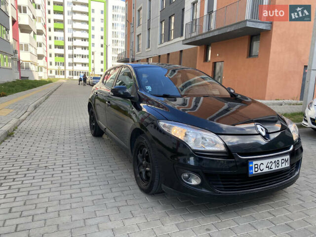 Чорний Рено Меган, об'ємом двигуна 1.46 л та пробігом 237 тис. км за 6700 $, фото 11 на Automoto.ua