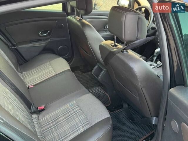 Черный Рено Меган, объемом двигателя 1.46 л и пробегом 260 тыс. км за 7500 $, фото 18 на Automoto.ua
