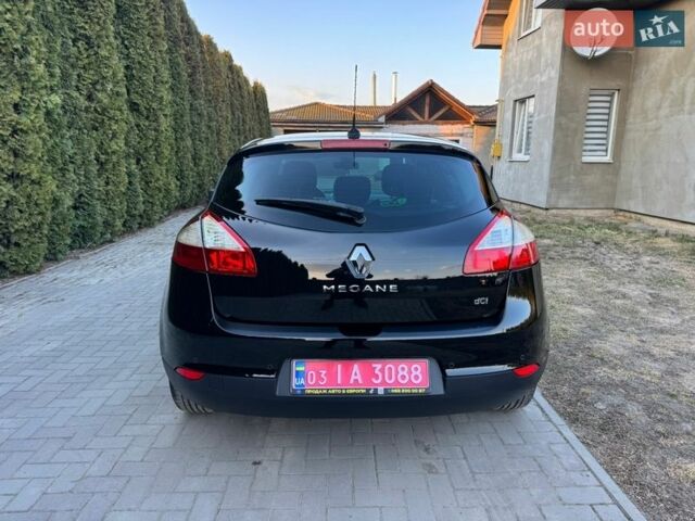 Черный Рено Меган, объемом двигателя 1.5 л и пробегом 198 тыс. км за 9850 $, фото 4 на Automoto.ua