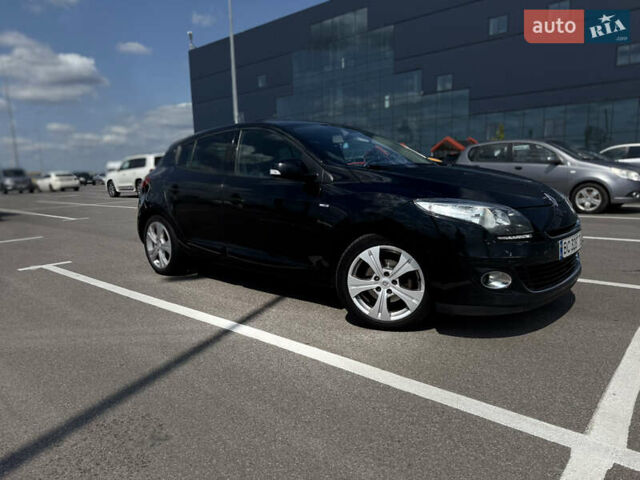 Черный Рено Меган, объемом двигателя 1.5 л и пробегом 286 тыс. км за 7700 $, фото 6 на Automoto.ua