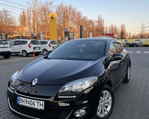 Черный Рено Меган, объемом двигателя 1.46 л и пробегом 250 тыс. км за 7699 $, фото 13 на Automoto.ua