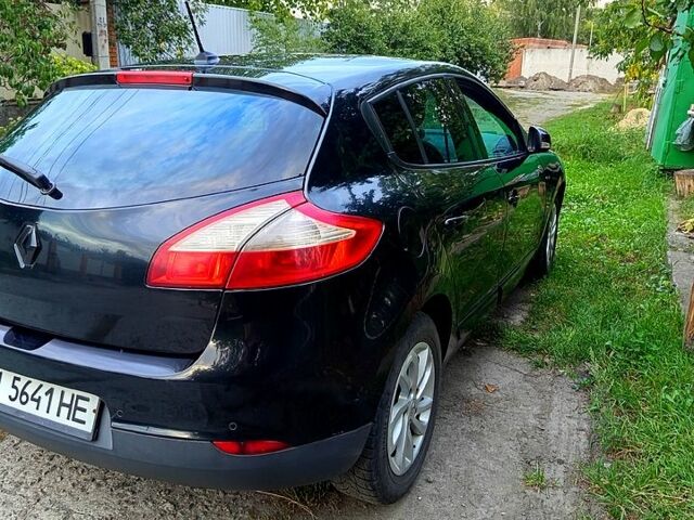 Черный Рено Меган, объемом двигателя 1.5 л и пробегом 0 тыс. км за 7300 $, фото 1 на Automoto.ua