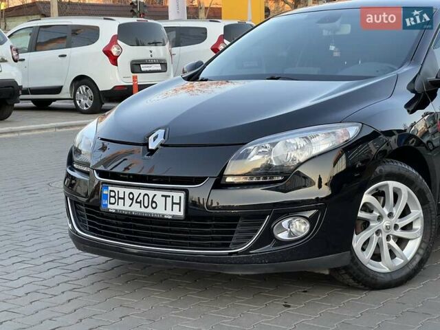 Чорний Рено Меган, об'ємом двигуна 1.46 л та пробігом 250 тис. км за 7699 $, фото 15 на Automoto.ua