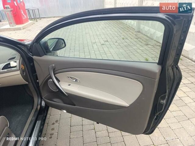 Черный Рено Меган, объемом двигателя 1.46 л и пробегом 245 тыс. км за 9500 $, фото 17 на Automoto.ua