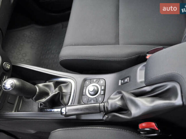 Черный Рено Меган, объемом двигателя 1.6 л и пробегом 179 тыс. км за 8300 $, фото 70 на Automoto.ua