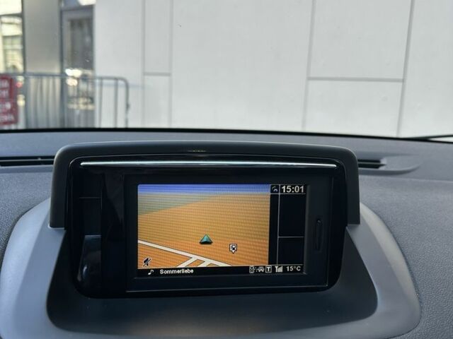 Черный Рено Меган, объемом двигателя 1.5 л и пробегом 229 тыс. км за 8700 $, фото 14 на Automoto.ua