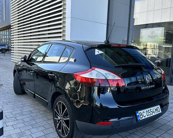 Черный Рено Меган, объемом двигателя 1.46 л и пробегом 229 тыс. км за 8700 $, фото 5 на Automoto.ua