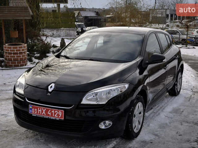 Черный Рено Меган, объемом двигателя 1.6 л и пробегом 179 тыс. км за 8300 $, фото 7 на Automoto.ua