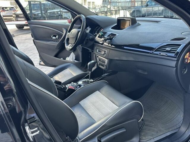 Черный Рено Меган, объемом двигателя 1.5 л и пробегом 229 тыс. км за 8700 $, фото 17 на Automoto.ua