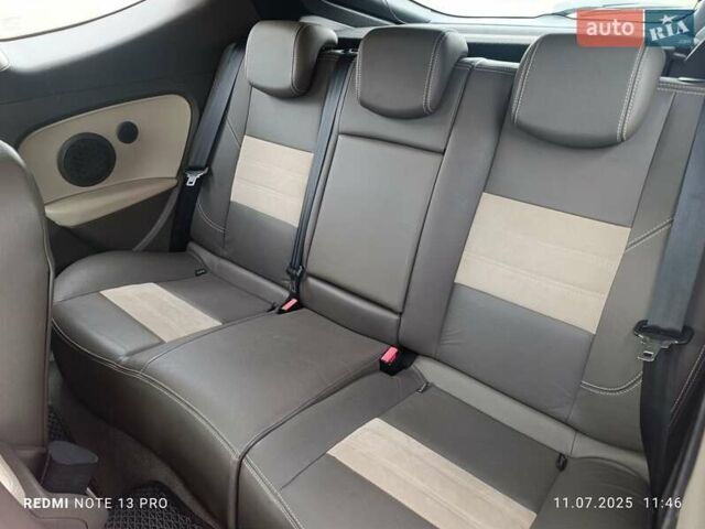 Черный Рено Меган, объемом двигателя 1.46 л и пробегом 245 тыс. км за 9500 $, фото 7 на Automoto.ua