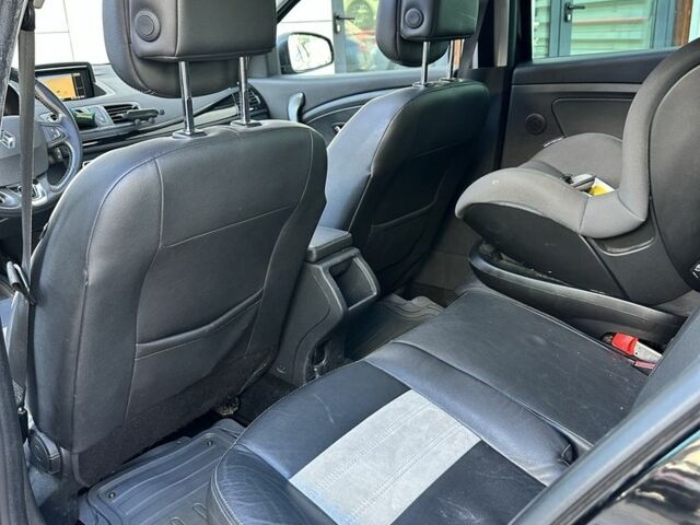 Черный Рено Меган, объемом двигателя 1.5 л и пробегом 229 тыс. км за 8700 $, фото 16 на Automoto.ua