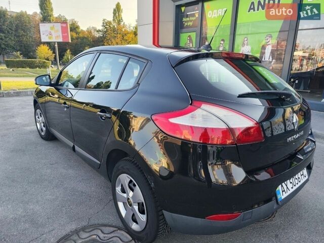 Чорний Рено Меган, об'ємом двигуна 1.46 л та пробігом 250 тис. км за 7250 $, фото 6 на Automoto.ua