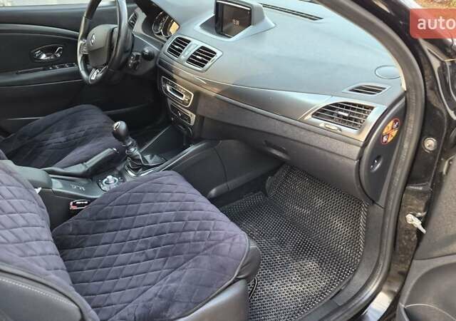 Чорний Рено Меган, об'ємом двигуна 1.5 л та пробігом 258 тис. км за 7200 $, фото 6 на Automoto.ua