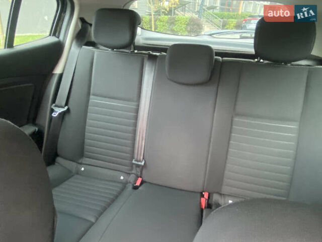 Рено Меган 2014 в Ивано-Франковске на Automoto.ua Черный Рено Меган, объемом двигателя 1.46 л и пробегом 130 тыс. км за 10000 $, фото 13 на Automoto.ua