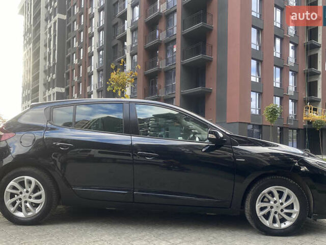 Рено Меган 2014 в Ивано-Франковске на Automoto.ua Черный Рено Меган, объемом двигателя 1.46 л и пробегом 130 тыс. км за 10000 $, фото 30 на Automoto.ua