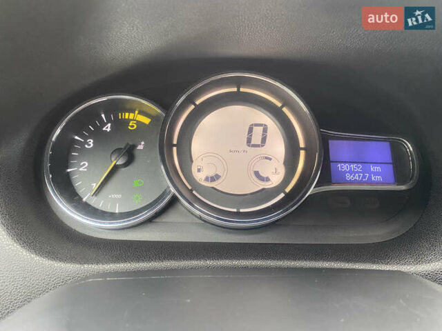 Рено Меган 2014 в Ивано-Франковске на Automoto.ua Черный Рено Меган, объемом двигателя 1.46 л и пробегом 130 тыс. км за 10000 $, фото 15 на Automoto.ua