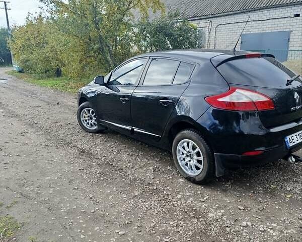 Рено Меган 2014 в Пятихатках на Automoto.ua Черный Рено Меган, объемом двигателя 1.5 л и пробегом 271 тыс. км за 5500 $, фото 5 на Automoto.ua