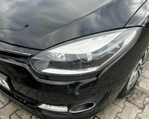 Черный Рено Меган, объемом двигателя 1.49 л и пробегом 206 тыс. км за 8000 $, фото 10 на Automoto.ua