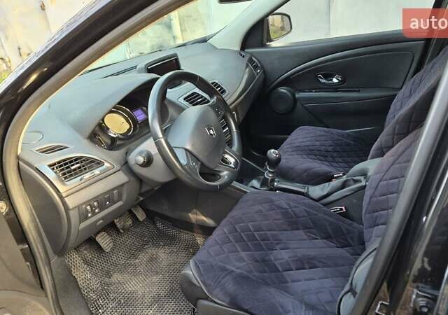 Чорний Рено Меган, об'ємом двигуна 1.5 л та пробігом 258 тис. км за 7200 $, фото 5 на Automoto.ua