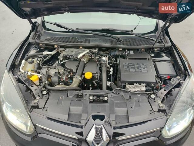 Черный Рено Меган, объемом двигателя 1.5 л и пробегом 232 тыс. км за 9500 $, фото 13 на Automoto.ua