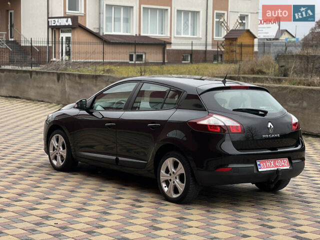 Черный Рено Меган, объемом двигателя 1.6 л и пробегом 205 тыс. км за 9250 $, фото 15 на Automoto.ua