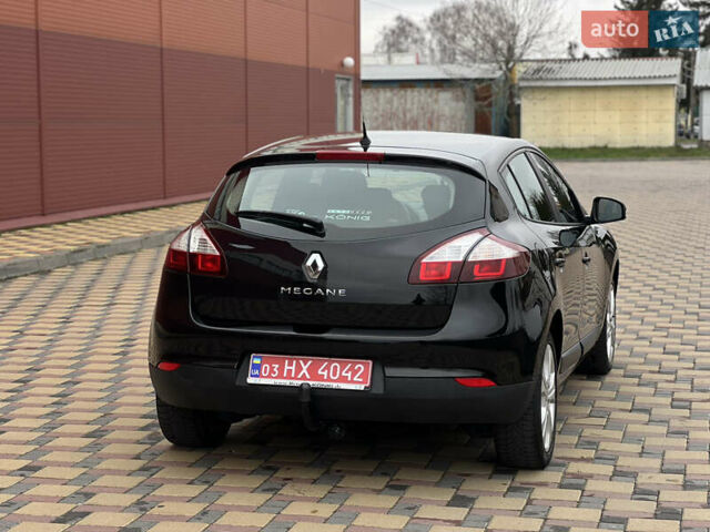 Черный Рено Меган, объемом двигателя 1.6 л и пробегом 205 тыс. км за 9250 $, фото 13 на Automoto.ua