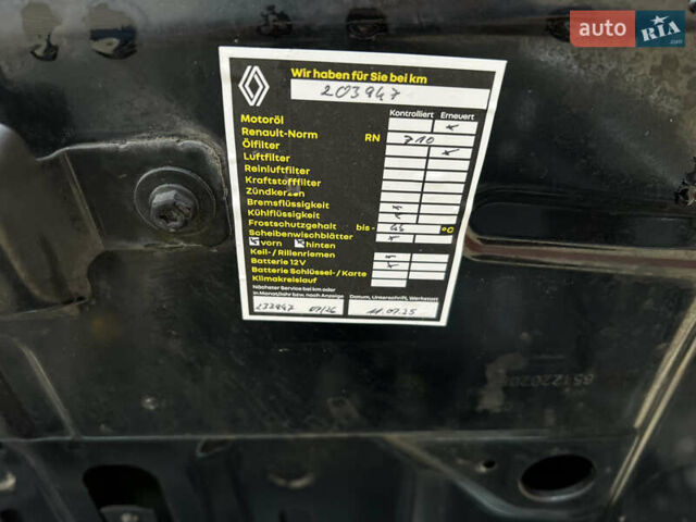 Черный Рено Меган, объемом двигателя 1.6 л и пробегом 205 тыс. км за 9250 $, фото 78 на Automoto.ua