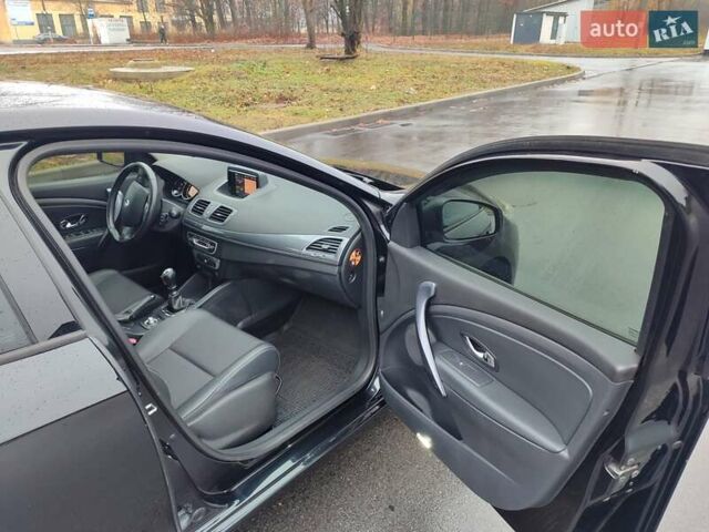Черный Рено Меган, объемом двигателя 1.5 л и пробегом 232 тыс. км за 9500 $, фото 12 на Automoto.ua