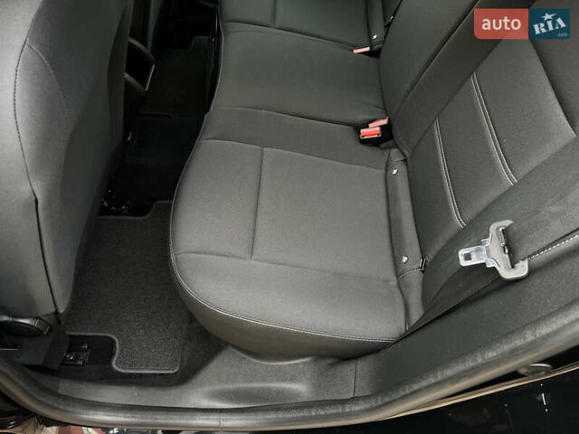 Черный Рено Меган, объемом двигателя 1.6 л и пробегом 205 тыс. км за 9250 $, фото 57 на Automoto.ua