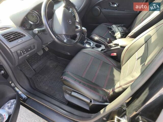 Черный Рено Меган, объемом двигателя 1.46 л и пробегом 107 тыс. км за 9800 $, фото 8 на Automoto.ua