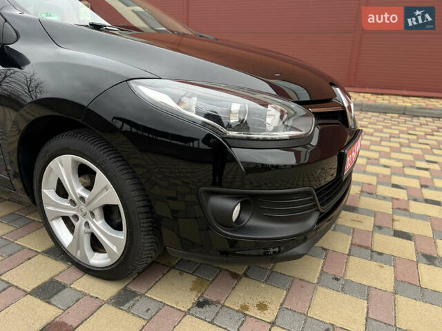 Черный Рено Меган, объемом двигателя 1.6 л и пробегом 205 тыс. км за 9250 $, фото 23 на Automoto.ua