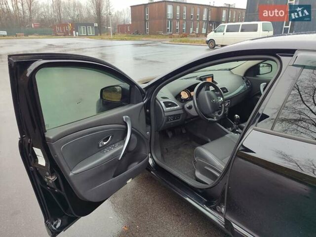 Черный Рено Меган, объемом двигателя 1.5 л и пробегом 232 тыс. км за 9500 $, фото 8 на Automoto.ua