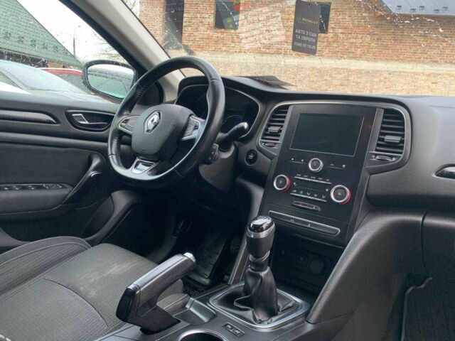 Черный Рено Меган, объемом двигателя 1.5 л и пробегом 249 тыс. км за 9799 $, фото 12 на Automoto.ua