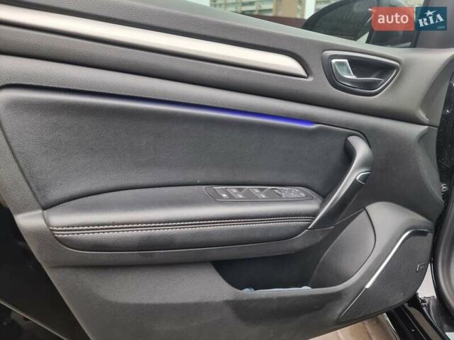 Черный Рено Меган, объемом двигателя 1.46 л и пробегом 265 тыс. км за 12500 $, фото 1 на Automoto.ua