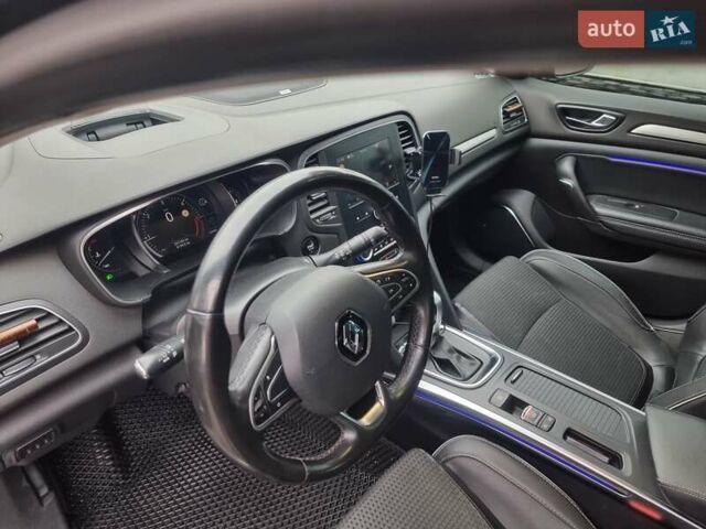 Черный Рено Меган, объемом двигателя 1.46 л и пробегом 265 тыс. км за 12500 $, фото 7 на Automoto.ua