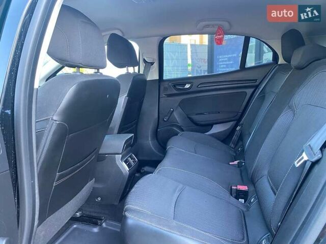 Чорний Рено Меган, об'ємом двигуна 1.46 л та пробігом 148 тис. км за 10900 $, фото 11 на Automoto.ua