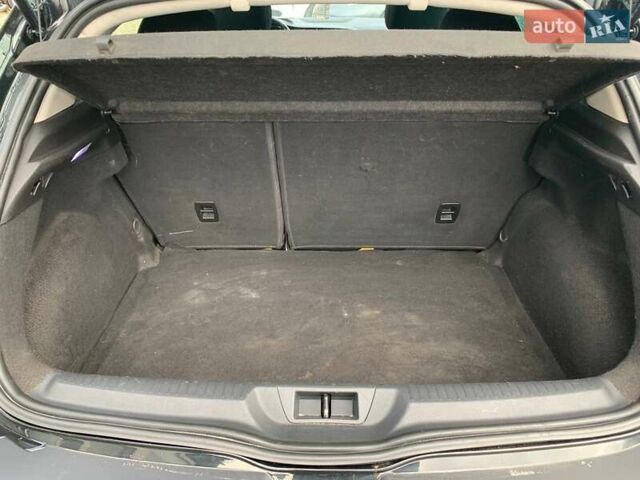 Чорний Рено Меган, об'ємом двигуна 1.5 л та пробігом 249 тис. км за 9799 $, фото 17 на Automoto.ua