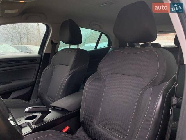 Чорний Рено Меган, об'ємом двигуна 1.5 л та пробігом 249 тис. км за 9799 $, фото 16 на Automoto.ua