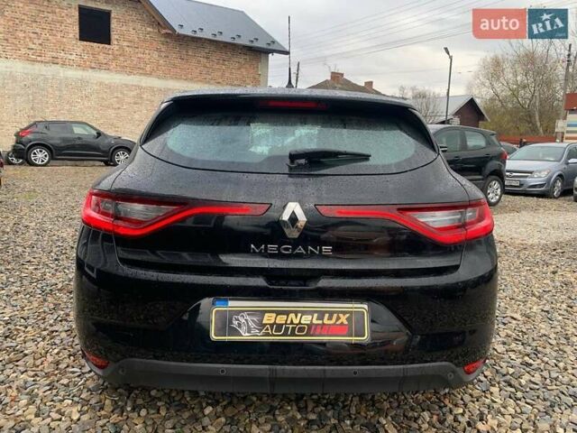 Чорний Рено Меган, об'ємом двигуна 1.5 л та пробігом 249 тис. км за 9799 $, фото 4 на Automoto.ua