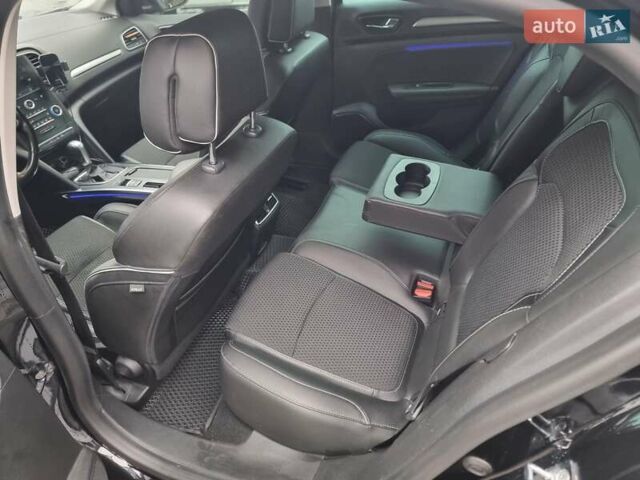 Черный Рено Меган, объемом двигателя 1.46 л и пробегом 265 тыс. км за 12500 $, фото 3 на Automoto.ua