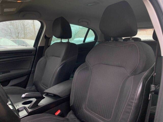 Черный Рено Меган, объемом двигателя 1.5 л и пробегом 249 тыс. км за 9799 $, фото 16 на Automoto.ua