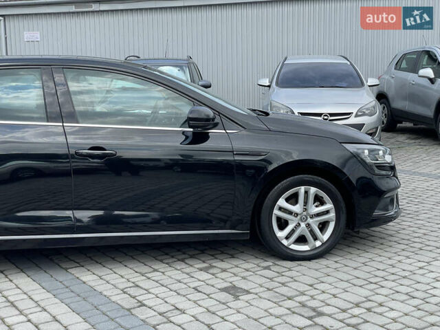 Черный Рено Меган, объемом двигателя 1.5 л и пробегом 269 тыс. км за 10600 $, фото 4 на Automoto.ua