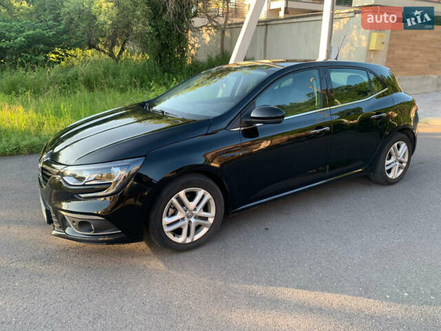 Черный Рено Меган, объемом двигателя 1.5 л и пробегом 292 тыс. км за 10700 $, фото 2 на Automoto.ua