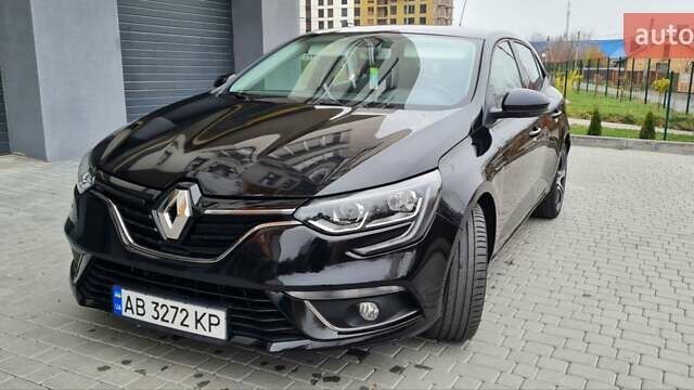 Черный Рено Меган, объемом двигателя 1.5 л и пробегом 122 тыс. км за 12800 $, фото 1 на Automoto.ua